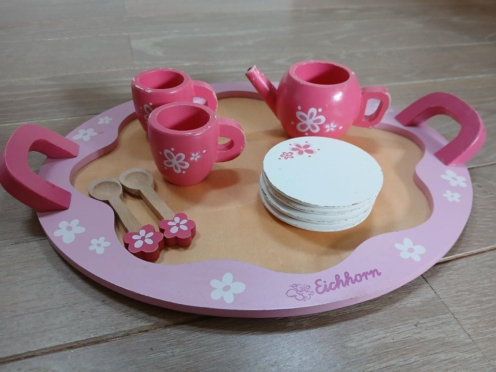Houten speelgoed theeservies, Kinderen en Baby's, Speelgoed | Houten speelgoed, Ophalen of Verzenden, Gebruikt, Overige typen