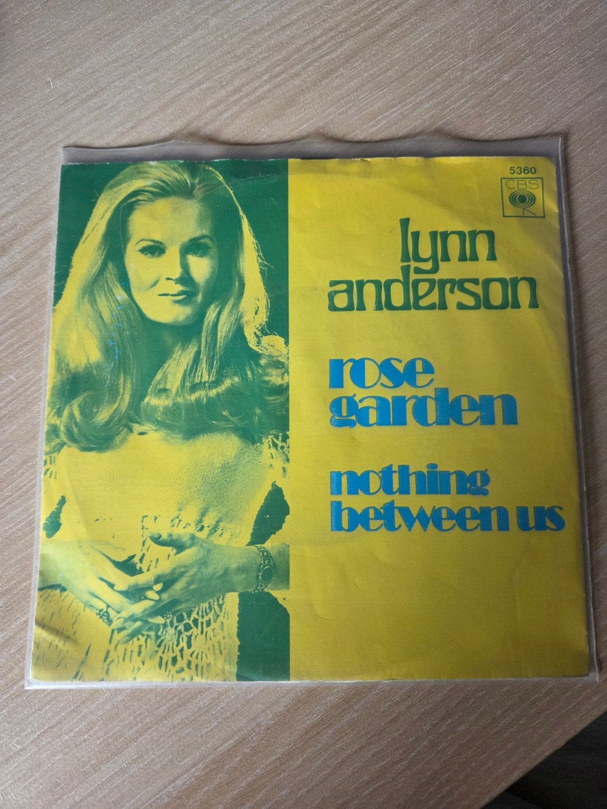 Lynn Anderson - Rose Garden / Nothing Between Us (Vinyl Sing, Gebruikt, Fotohoes, 7 inch, Ophalen of Verzenden