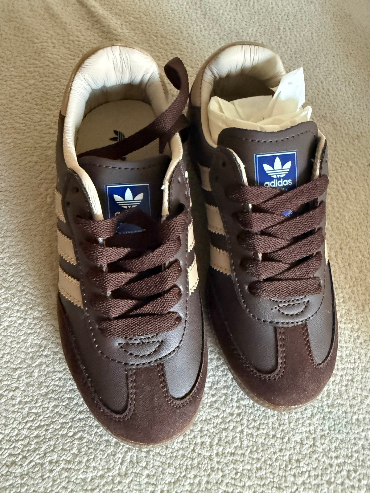 Nieuwe Adidas Samba sneakers maat 33, Ophalen of Verzenden, Nieuw, Jongen of Meisje, Schoenen