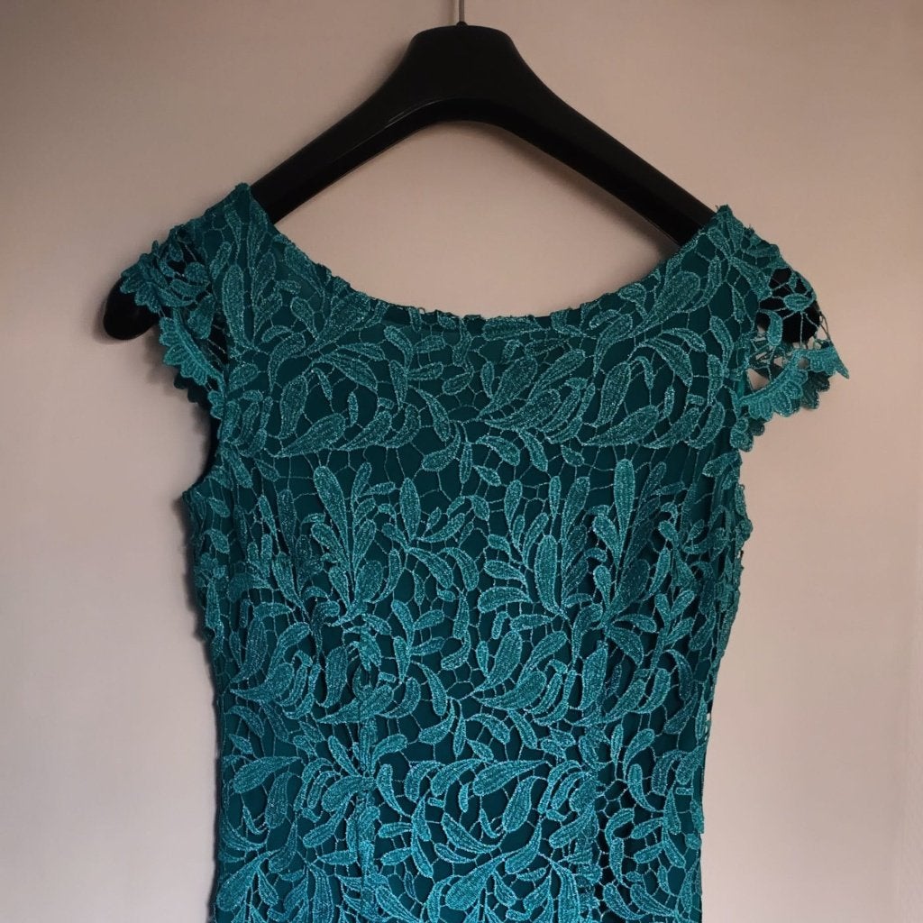 Elegant blauwgroen avondjurkje, Kleding | Dames, Jurken, Maat 38/40 (M), Verzenden, Zo goed als nieuw, Boven de knie