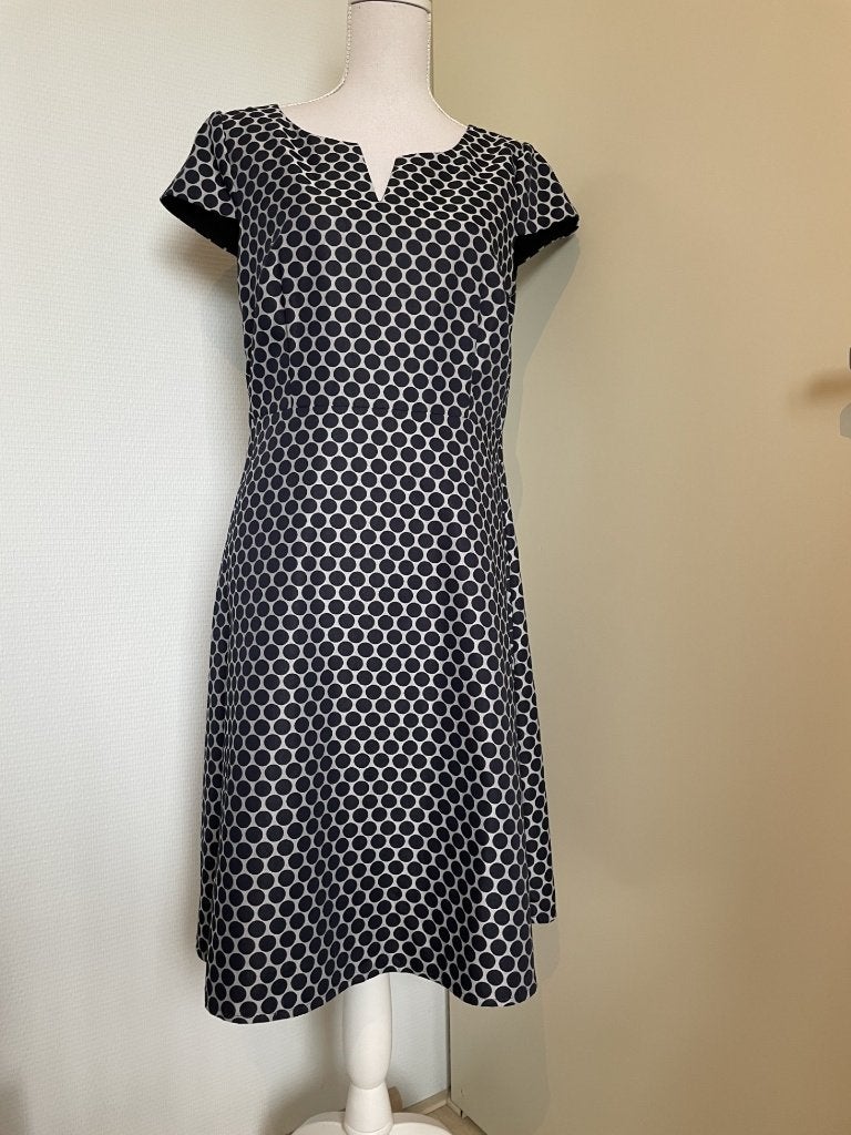 Blauw jurk Comma, Maat 38/40 (M), Blauw, Nieuw, Knielengte