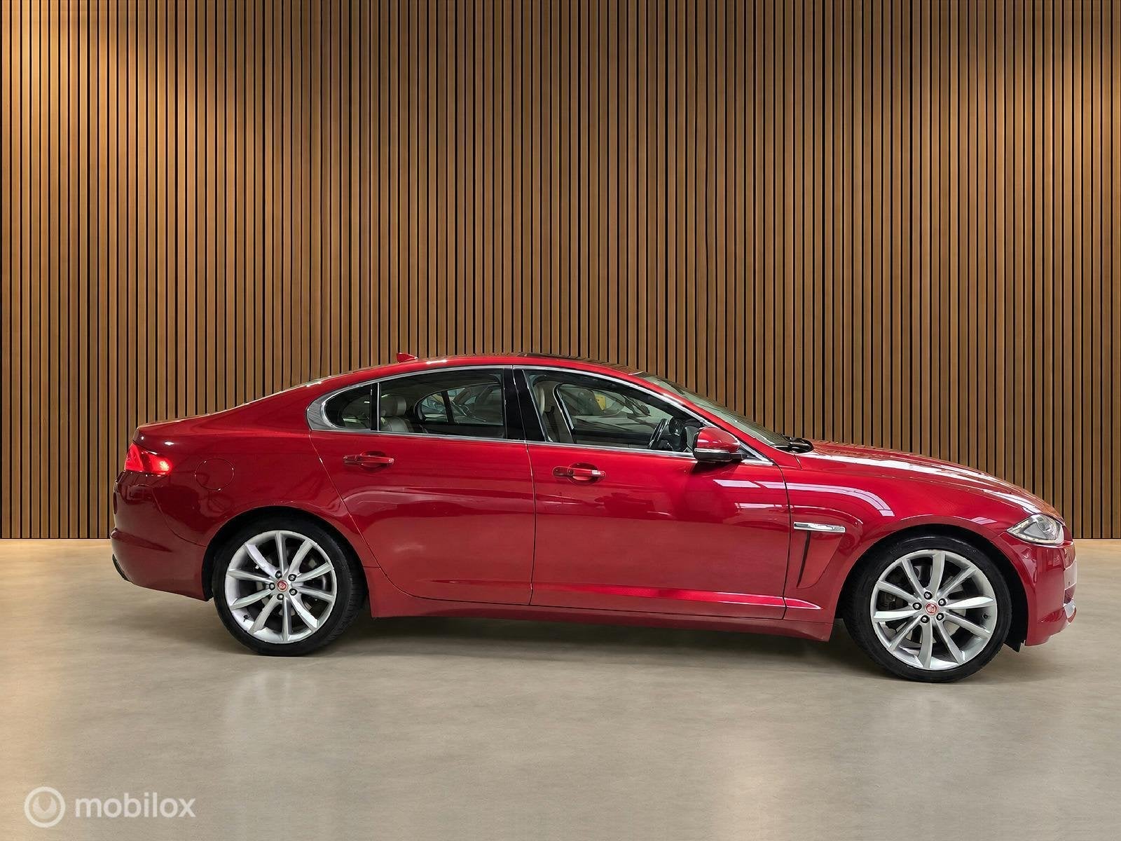Jaguar XF 3.0 V6 340PK. schuifkanteldak|Camera|Navigatie|Led, Auto's, Automaat, Achterwielaandrijving, Beige, 340 pk