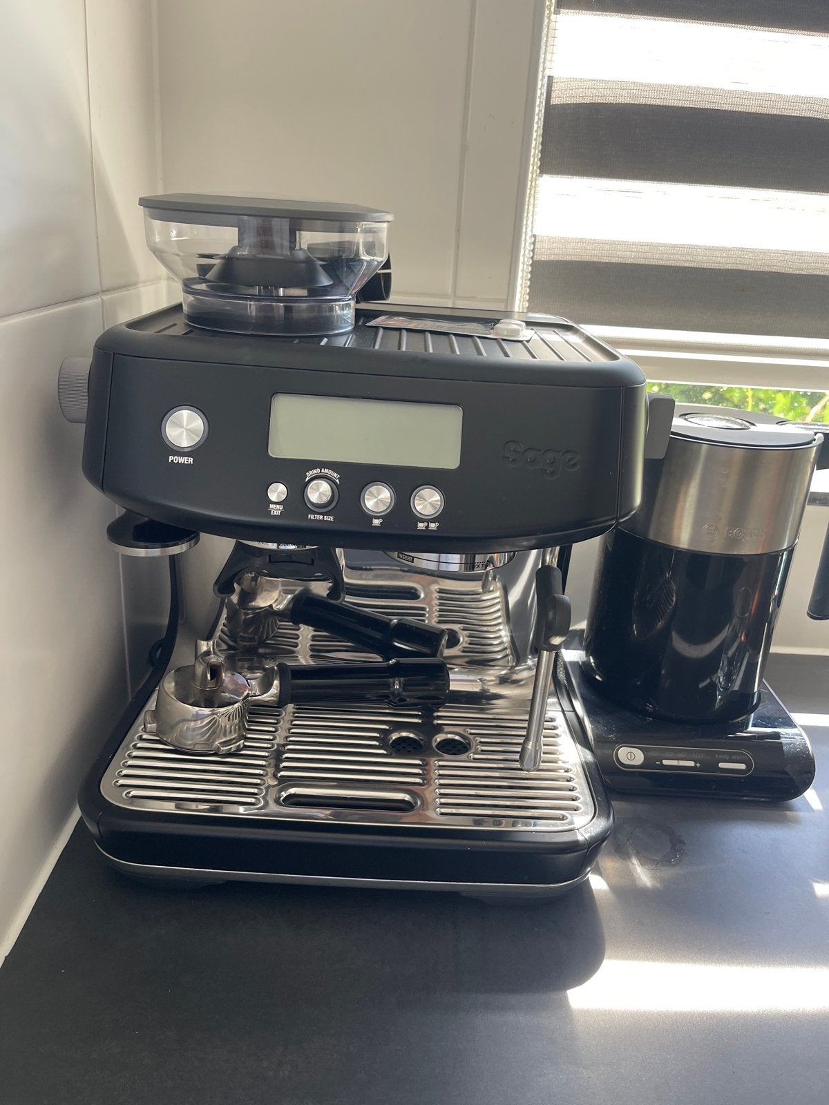 Sage Barista pro Espressomachine Zwart, Ophalen, Afneembaar waterreservoir, Espresso apparaat, Koffiebonen