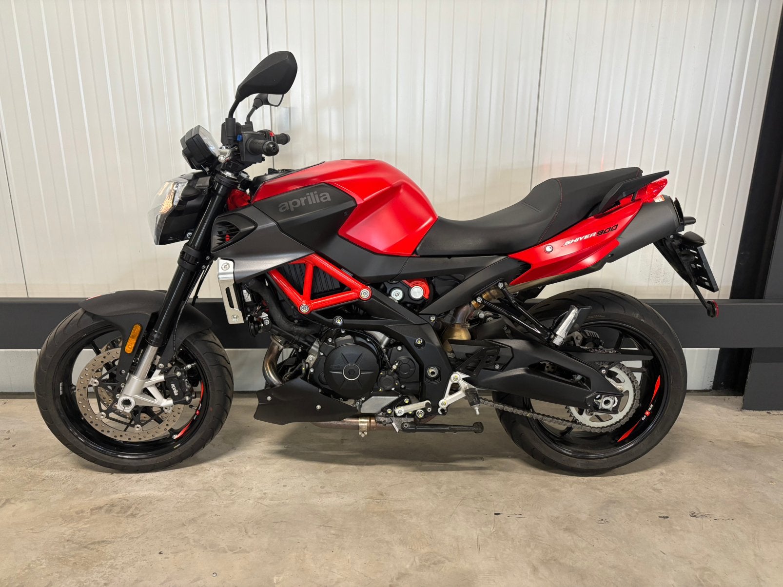 Aprilia Shiver 900 ABS / ATC (bj 2021) 2200km!