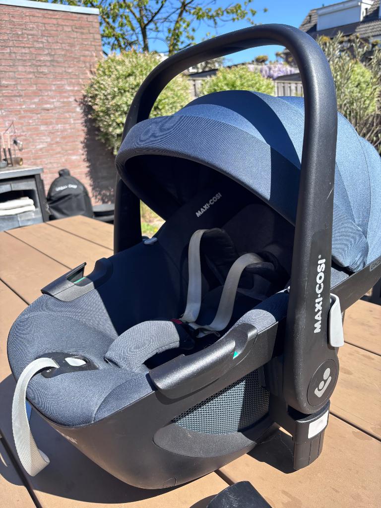 Maxi Cosi pebble 360, Ophalen, 0 t/m 13 kg, Maxi-Cosi, Gebruikt