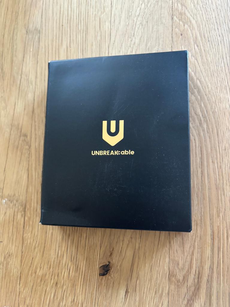 Unbreakcable 4 airtag hoesjes, Ophalen of Verzenden, Zo goed als nieuw