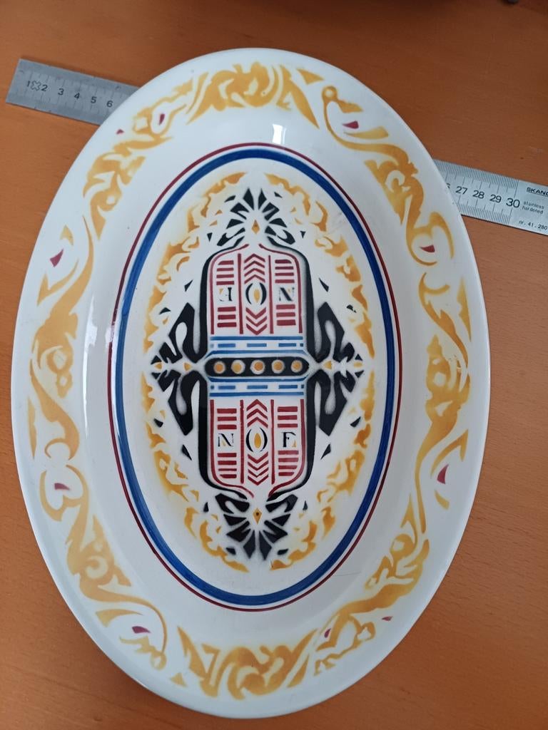 Ovale schaal Calvé Delft, Ophalen