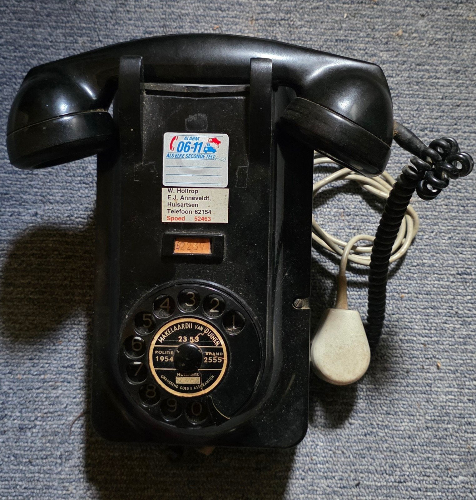 Vintage PTT wandtelefoon met draaischijf, Ophalen
