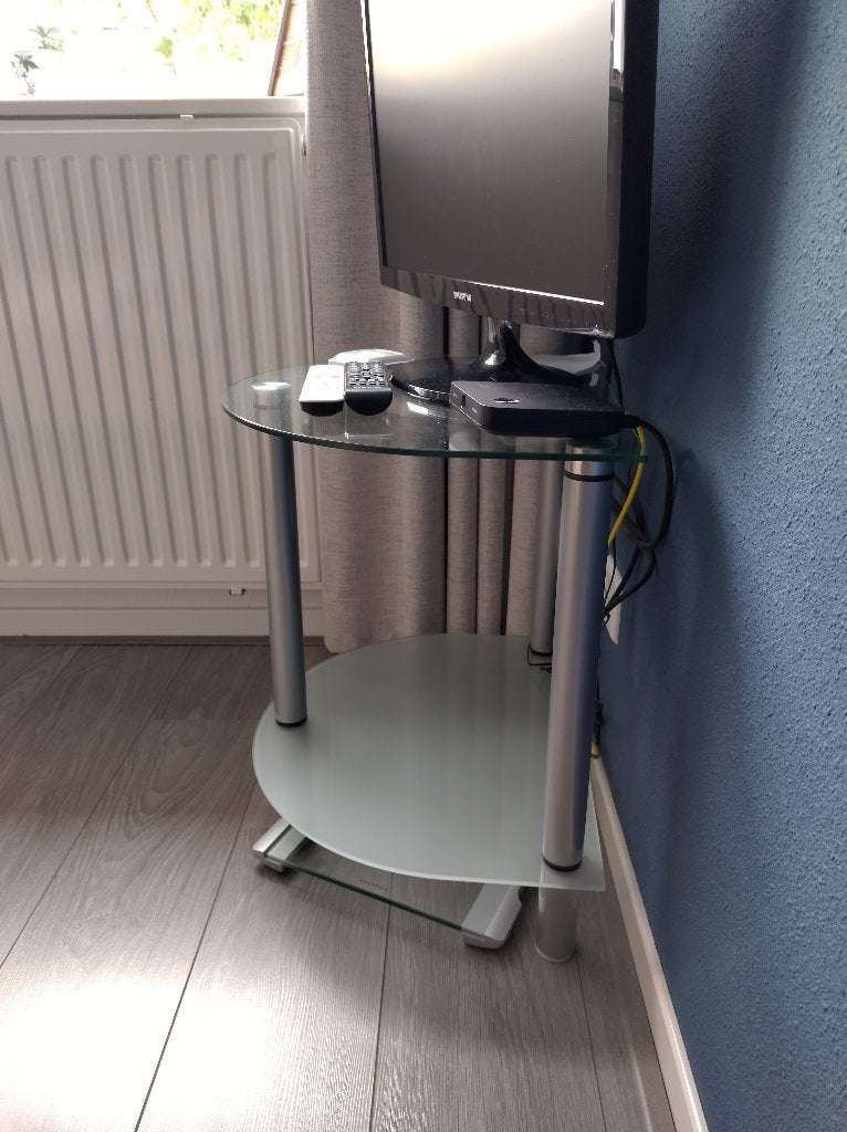 Glazen halfrond bijzettafeltje, Huis en Inrichting, Tafels | Bijzettafels, Minder dan 55 cm, Rond, Ophalen, 45 tot 60 cm