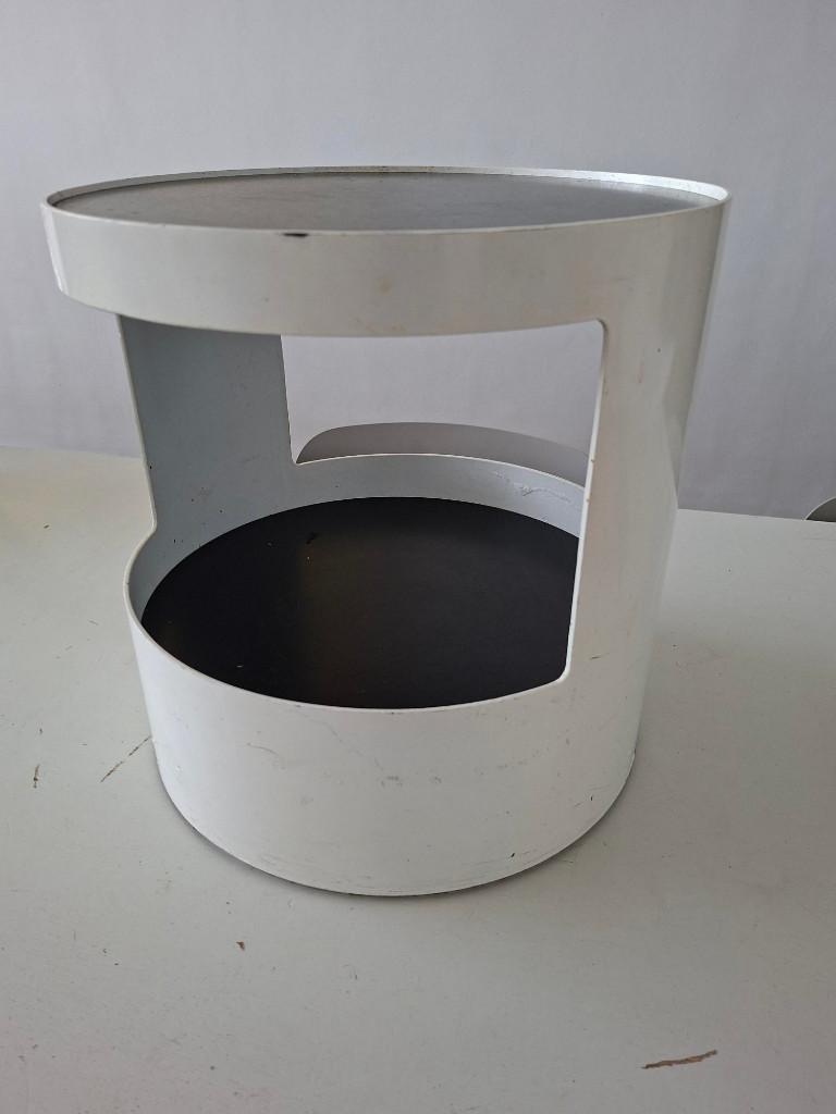 Vintage bijzettafel / lectuurbak space age design jaren 70, Huis en Inrichting, Woonaccessoires | Krantenbakken en Lectuurbakken