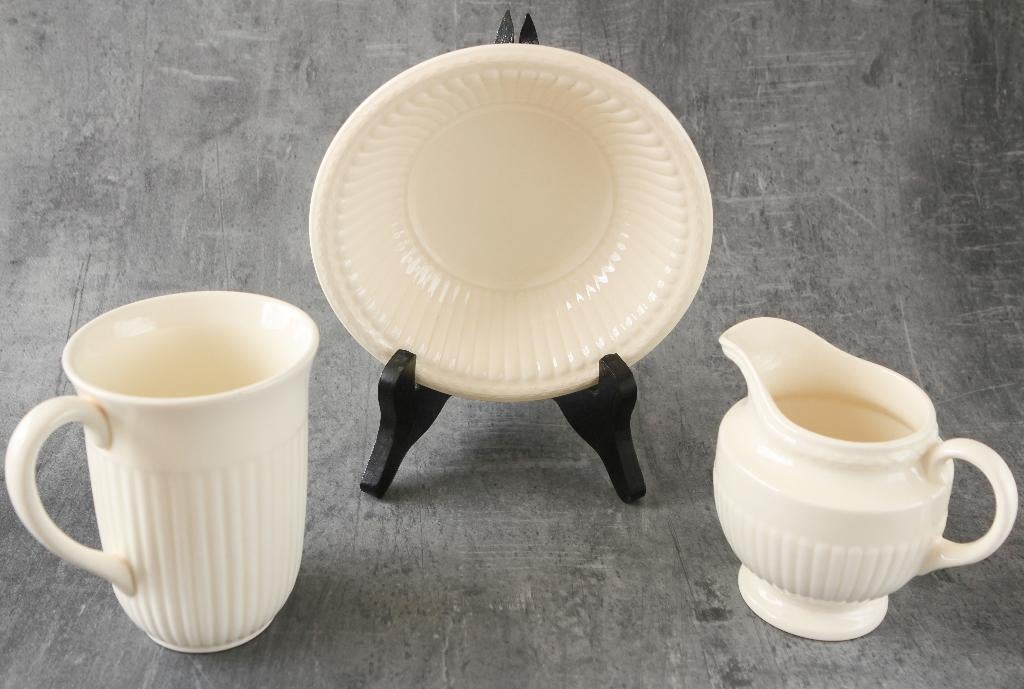 Serviesdelen Wedgwood Edme: mok / schaaltje / roomkannetje, Ophalen, Gebruikt, Wedgwood, Kop(pen) en/of Schotel(s)