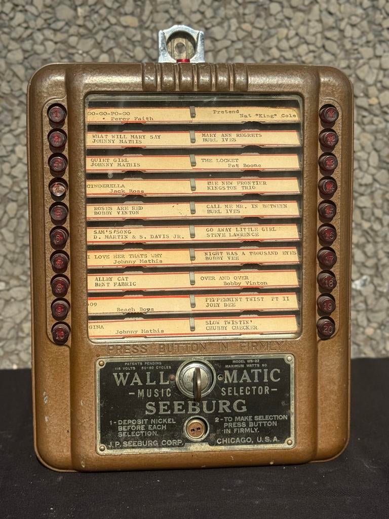 Pre-war Seeburg wallbox. Zeldzaam mooi !!, Verzamelen, Ophalen, Zo goed als nieuw, 1950 tot 1960, Seeburg