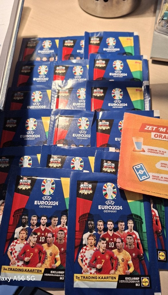17 spelerskaarten Euro 2024 en 1 spelerskaart Oranje, Lidl, Ophalen