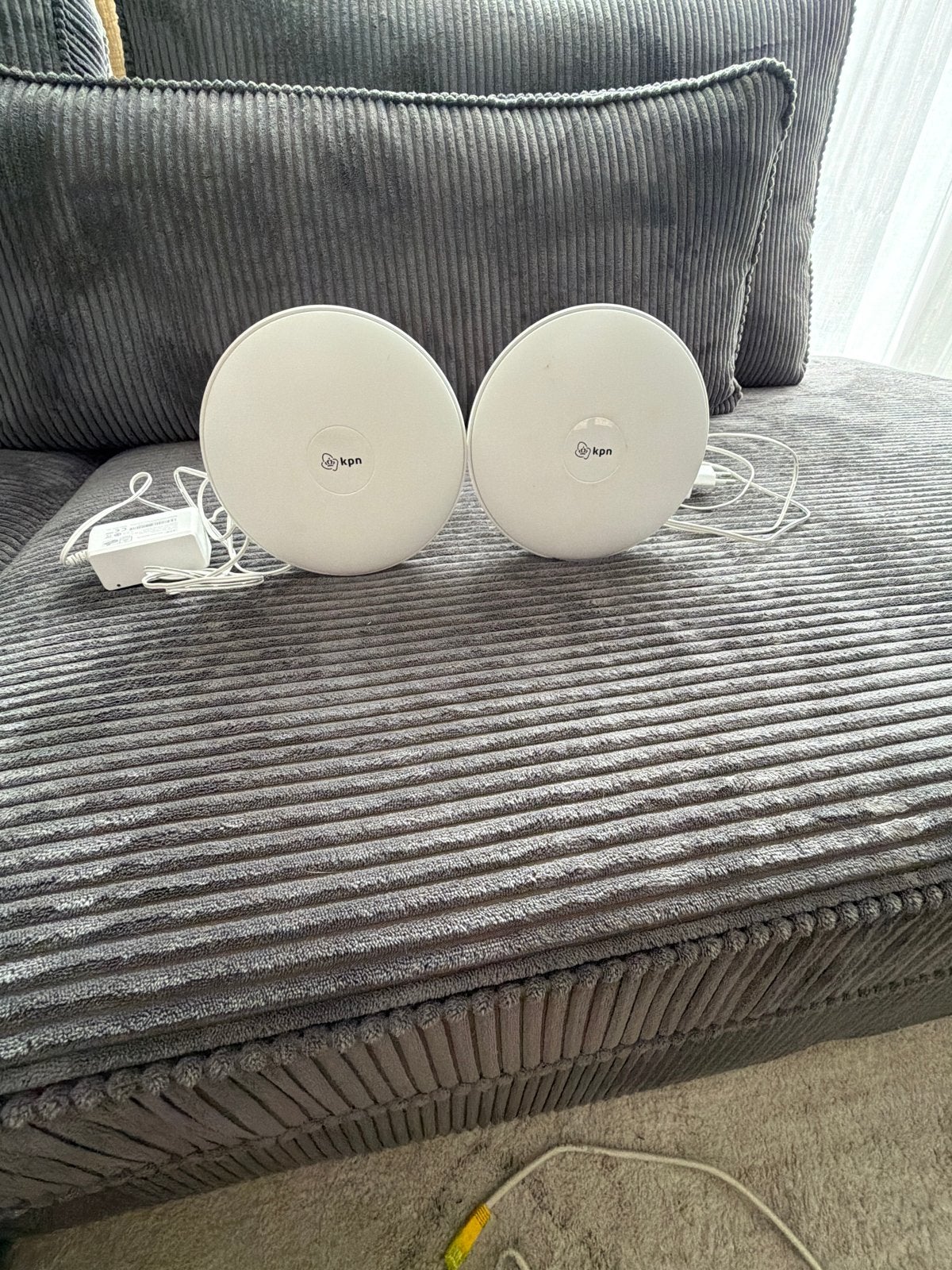 KPN SuperWifi punten (2 stuks), Ophalen of Verzenden, Zo goed als nieuw, Router