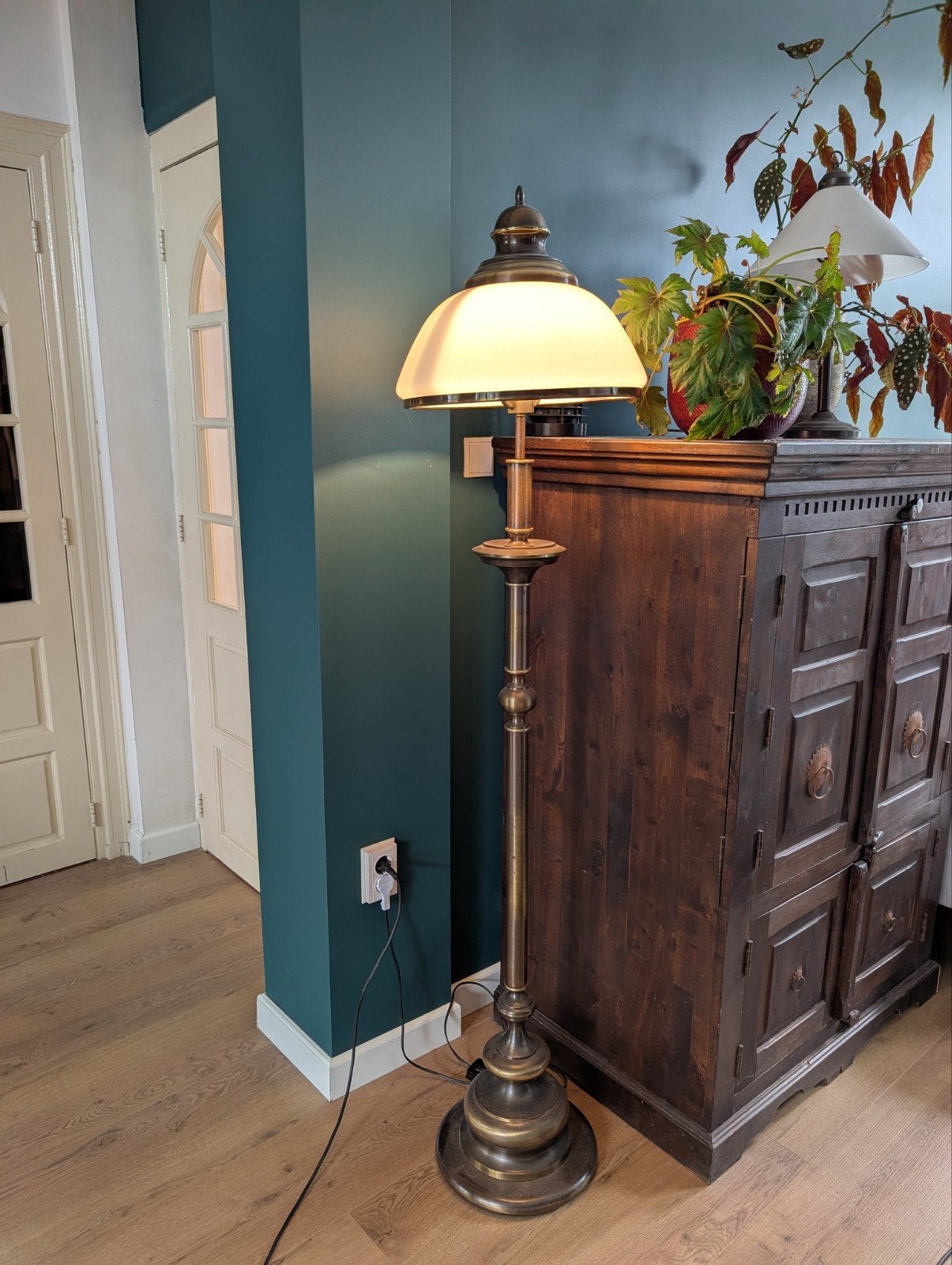 Authentieke staande lamp, messing, ca. 175cm hoog, Antiek en Kunst, Ophalen