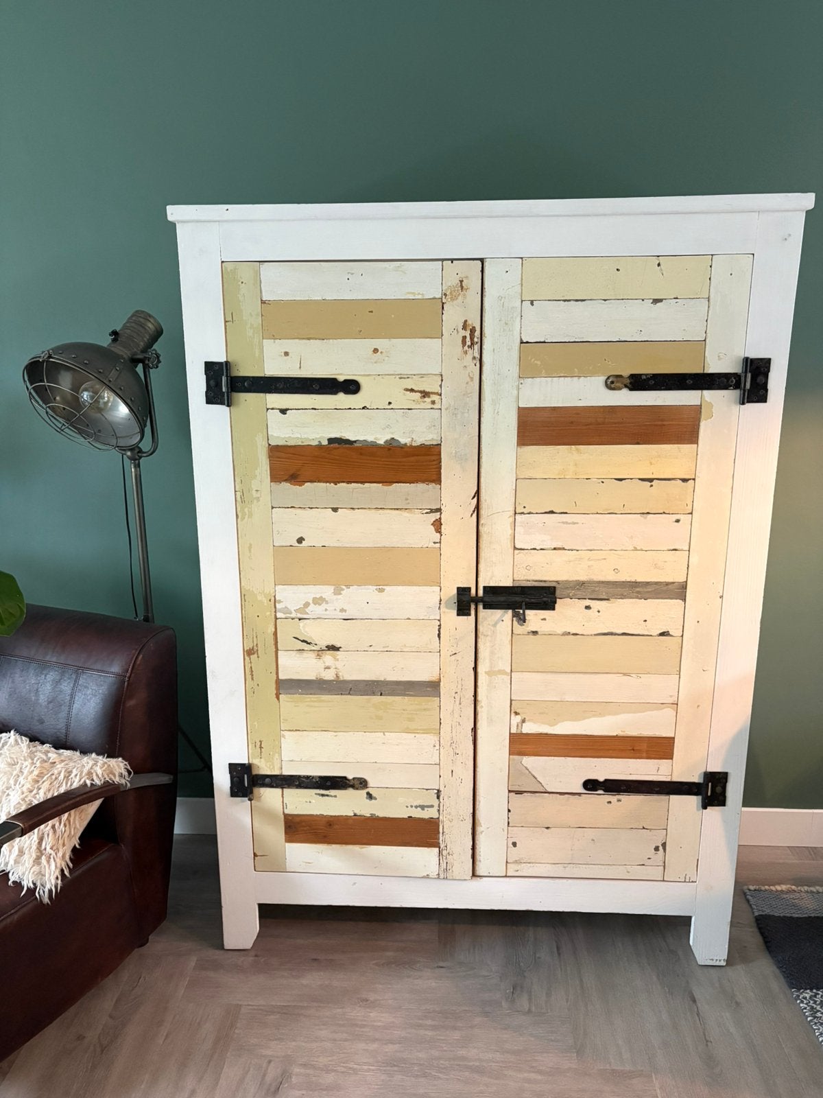 Gave steigerhouten kast van Silo 6, Huis en Inrichting, Ophalen, Gebruikt, Steigerhout