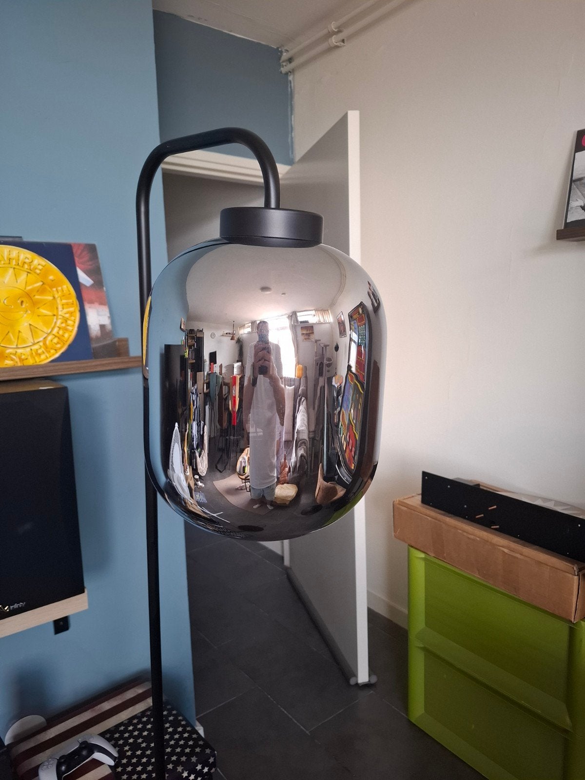 Moderne Vloerlamp met Unieke Rookglazen Kap, Ophalen, Modern, Industrieel, E27 (groot), Zo goed als nieuw