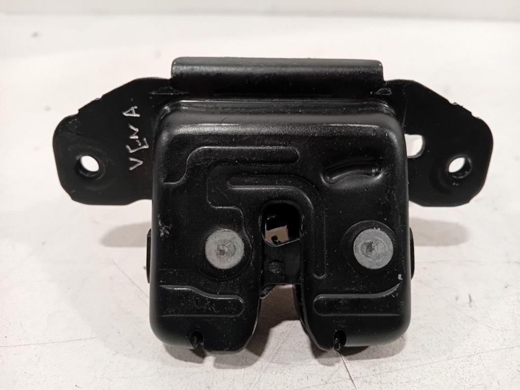 Slot mechaniek kofferdeksel achterklep elektrisch Toyota Yar, Onderdelen@venauto.nl, Van der Ven Autorecycling B.V., Gebruikt