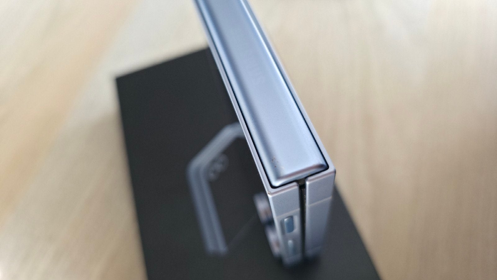 Foto 16 van Samsung Galaxy Flip 6- 256 GB- 5G