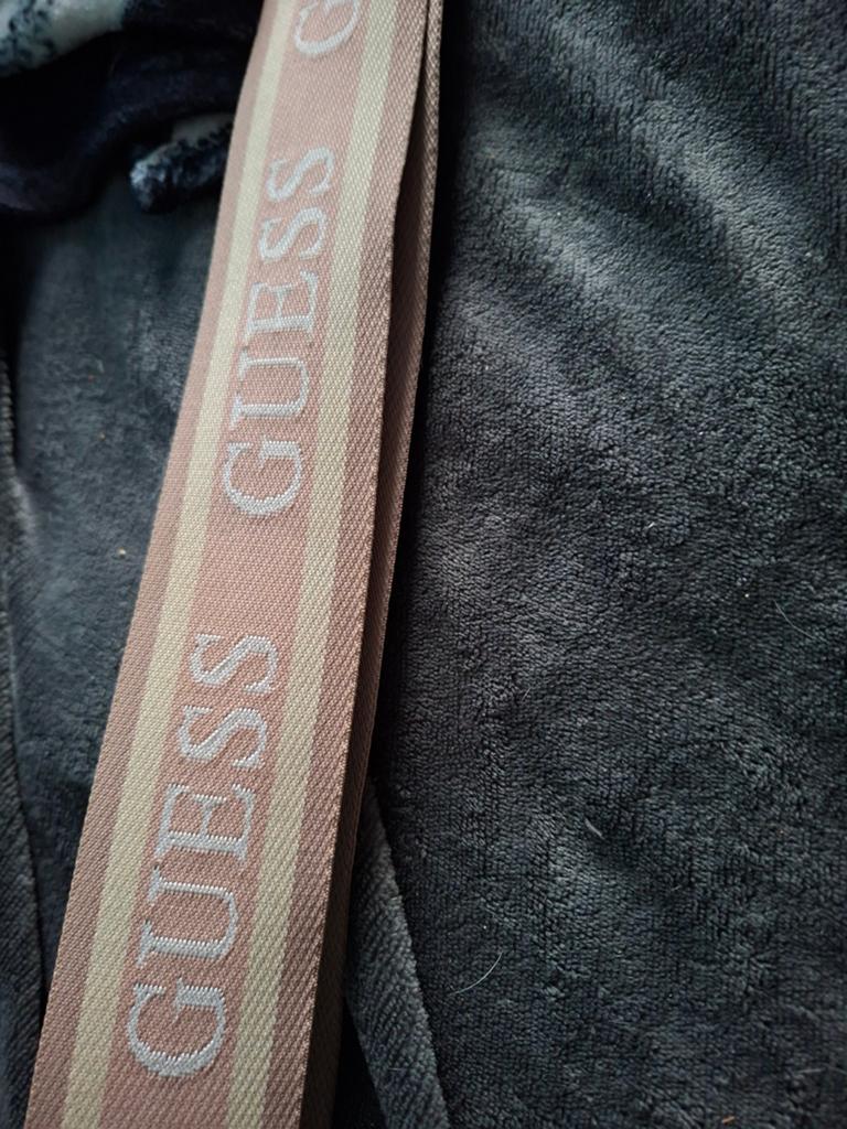 Guess riem voor tas, Kleding | Dames, Riemen en Ceinturen, Ophalen, 5 cm of meer, Zo goed als nieuw, Overige kleuren