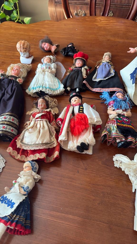 Antieke vnl Franse klederdracht popjes !! reeel bieden ❤️, Verzamelen, Poppen, Ophalen of Verzenden, Gebruikt, Pop
