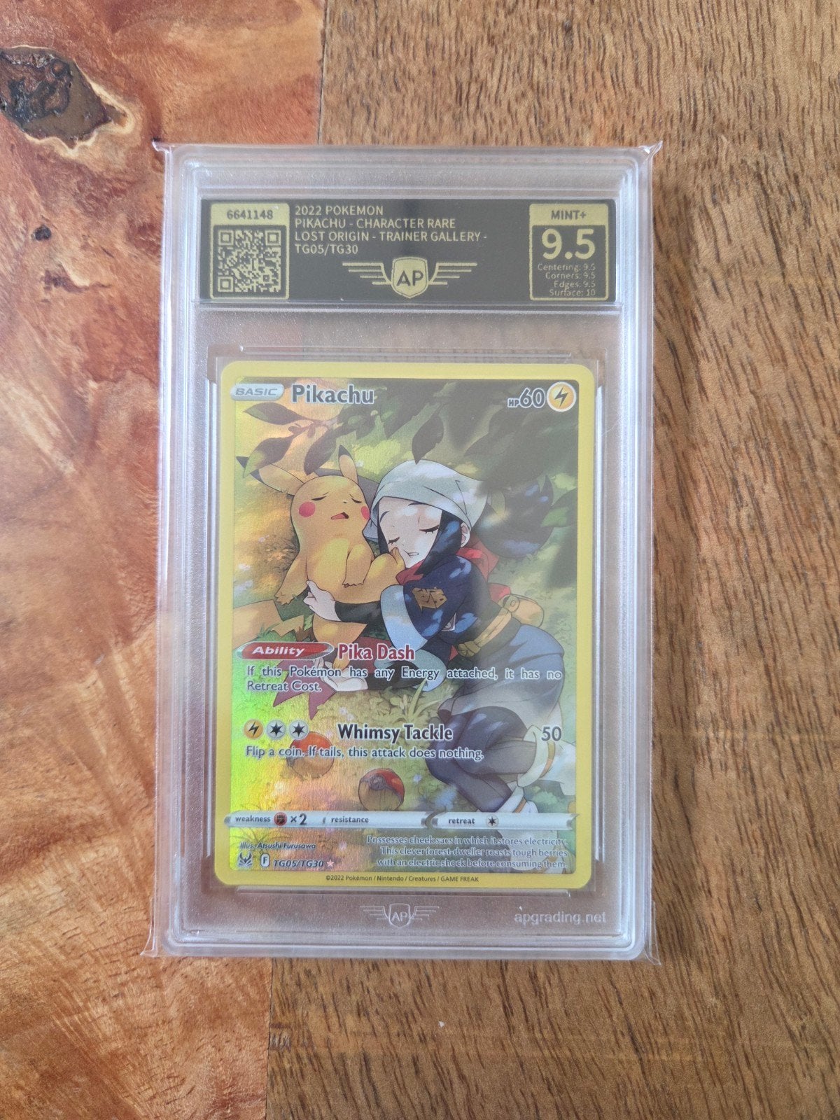Pikachu Character Rare Lost Origin Trainer Gallery AP 9.5, Ophalen of Verzenden, Zo goed als nieuw, Losse kaart