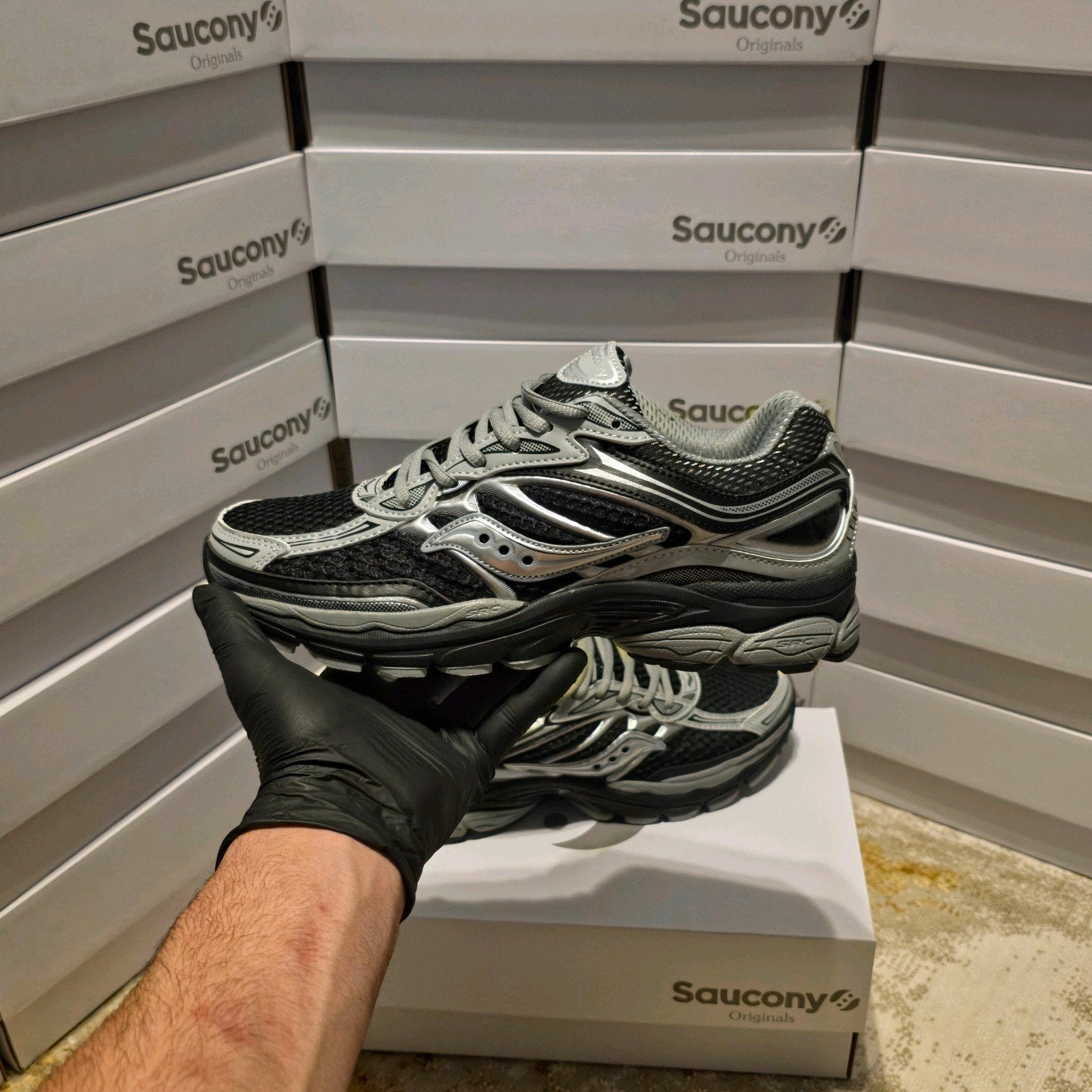 Saucony Sneakers Nieuw in Doos | Alle Maten, Kleding | Heren, Schoenen, Zwart, Nieuw, Ophalen of Verzenden, Sneakers of Gympen