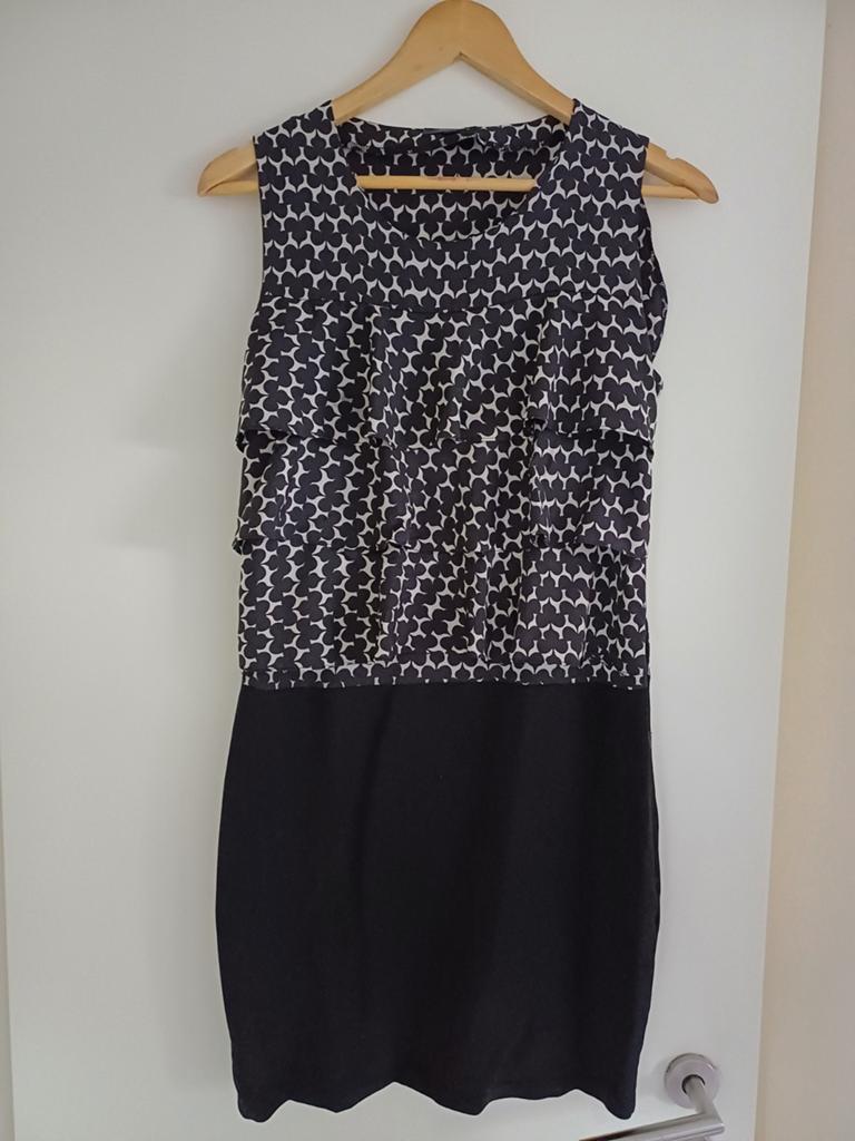RO-ZU jurkje maat 38 nieuwstaat, Kleding | Dames, Maat 38/40 (M), RO-ZU, Zwart, Ophalen of Verzenden
