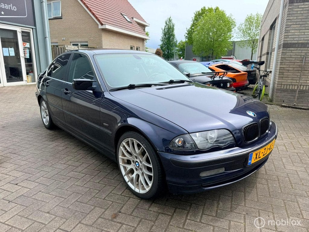 BMW 3-serie 323i Executive, Auto's, BMW, Bedrijf, Te koop, 3-Serie, ABS, Airbags, Airconditioning, Alarm, Automatische klimaatregeling