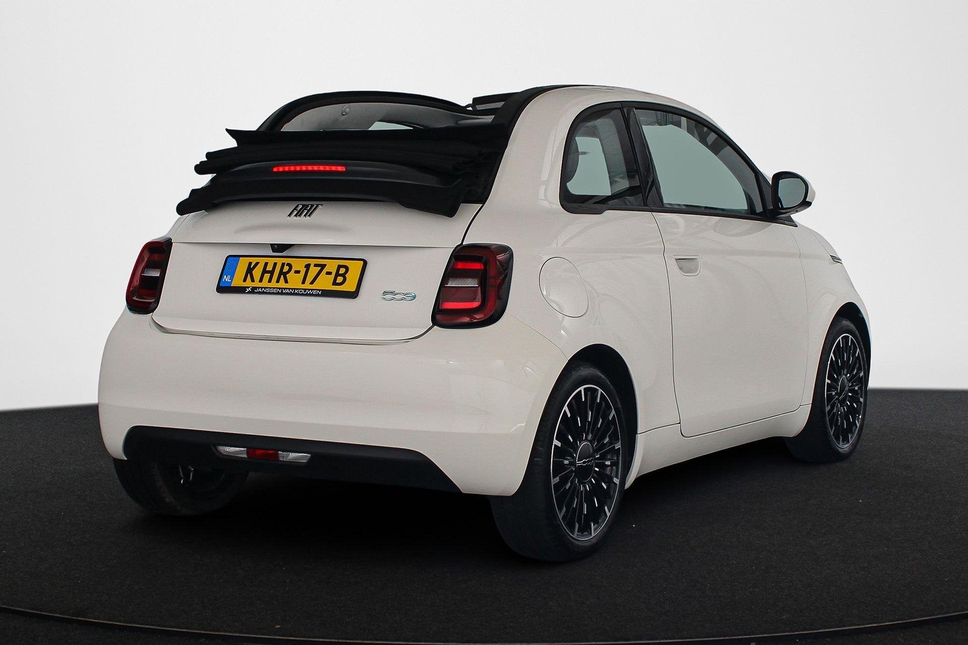 Fiat 500 C Icon 42 kWh Stoelverwarming 17'' Diamantfinish Ve, Auto's, Stof, Gebruikt, Cabriolet, 4 stoelen