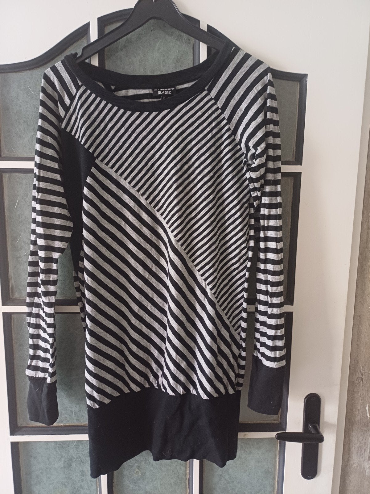 Zwart / grijs gestreept tuniek / lang shirt, maat XL, 2-Bizzy, Zwart, Maat 46/48 (XL) of groter, Ophalen of Verzenden