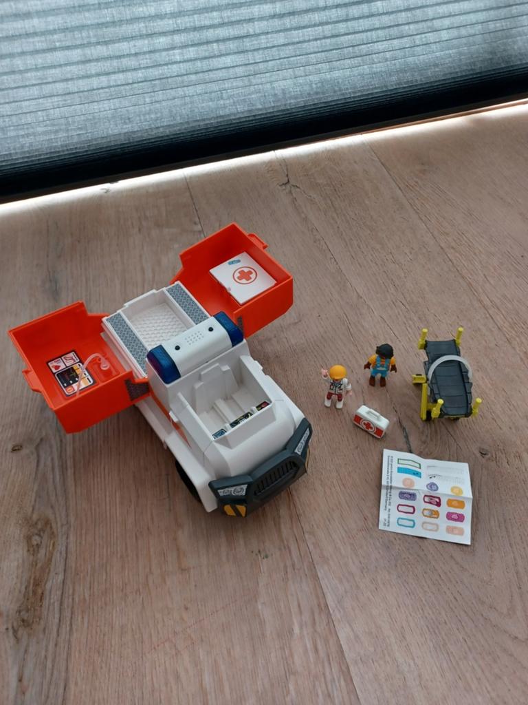 Playmobil Ambulance met figuren en brancard, Ophalen of Verzenden, Gebruikt, Complete set