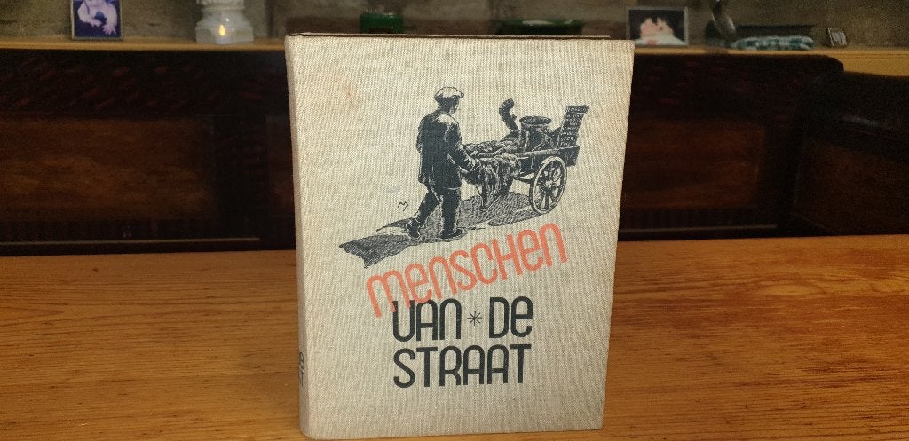 Menschen van de straat Een bundel Novellen en Verzen, Ophalen of Verzenden, Bosch & Keuning NV Baarn