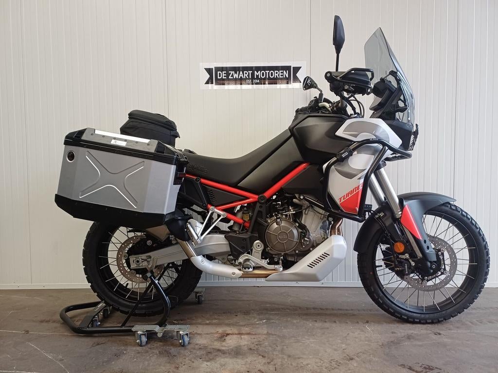 APRILIA TUAREG 660 bj 2026 travel editie HEPCO & BECKER, Motoren, Motoren | Aprilia, 2 cilinders, Motorrijbewijs A, Bedrijf, Onbekend