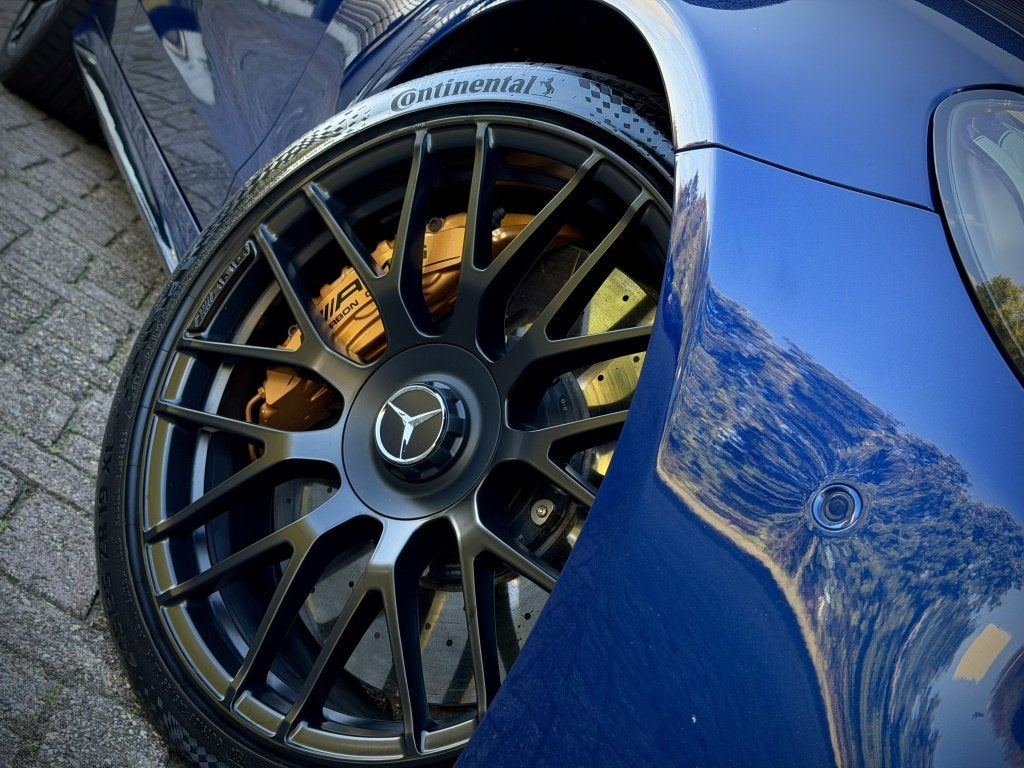 Mercedes-Benz C-Klasse Estate AMG 63 S PANO|SCHAAL|CERAMIC|H, Dealer onderhouden, Gebruikt, 1700 kg, Blauw