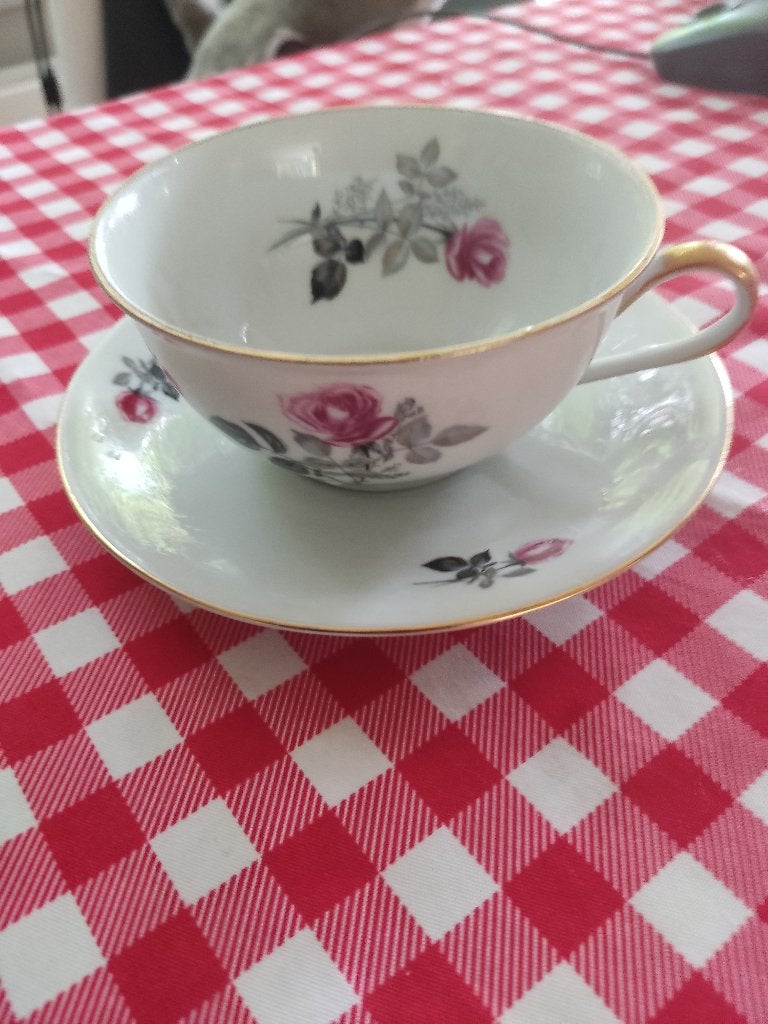 Kop en schotel, Ophalen