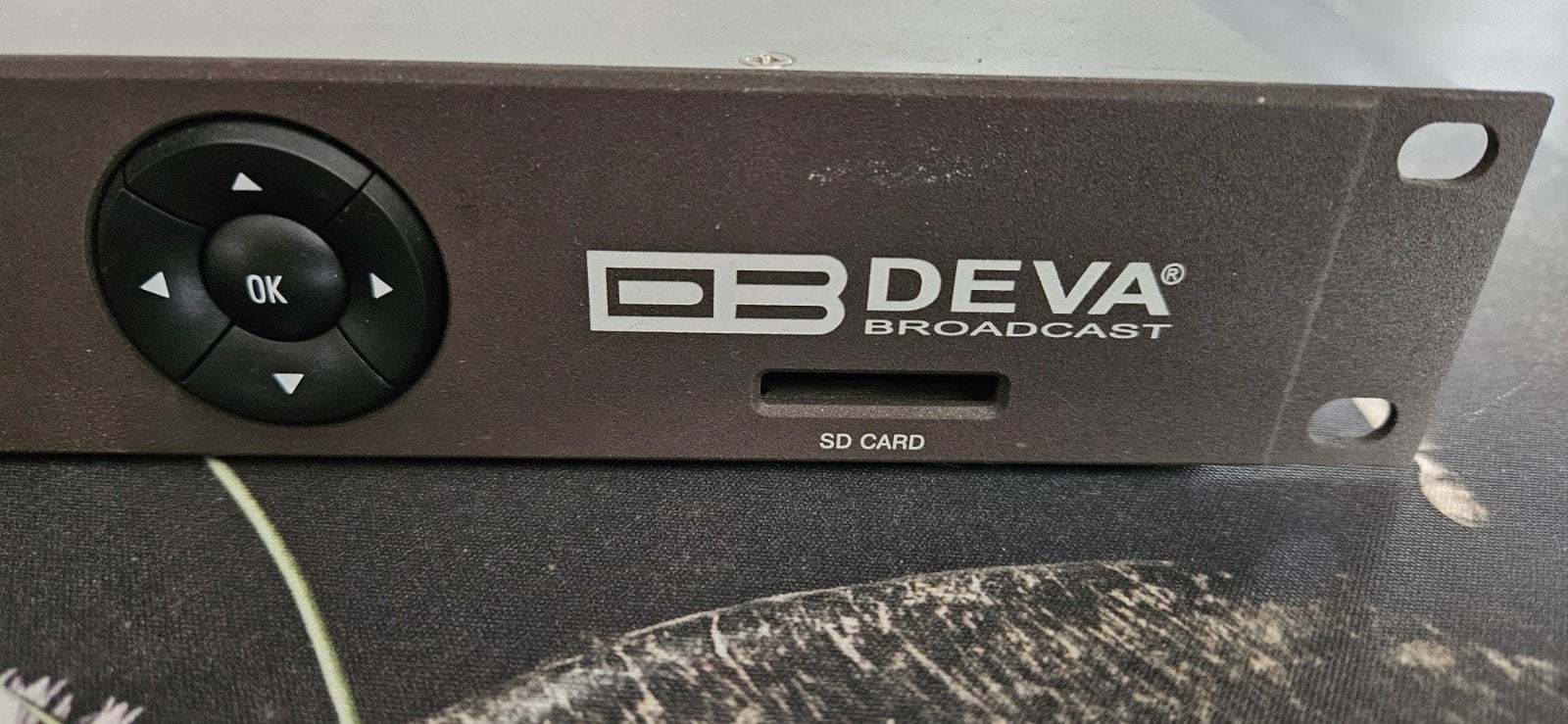 DB8008 Silence Monitor & Backup Audio Player - Nieuw, Ophalen of Verzenden, Zo goed als nieuw, Audio