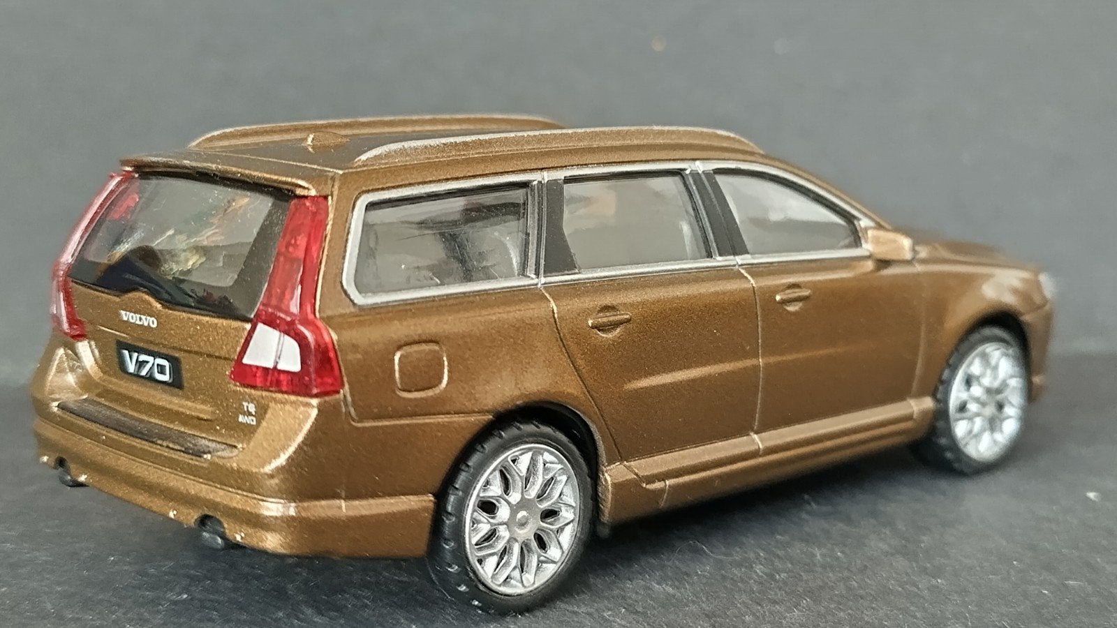 Volvo V70 2000 1:43 Rastar Pol, Hobby en Vrije tijd, Overige merken, Auto, Verzenden, .