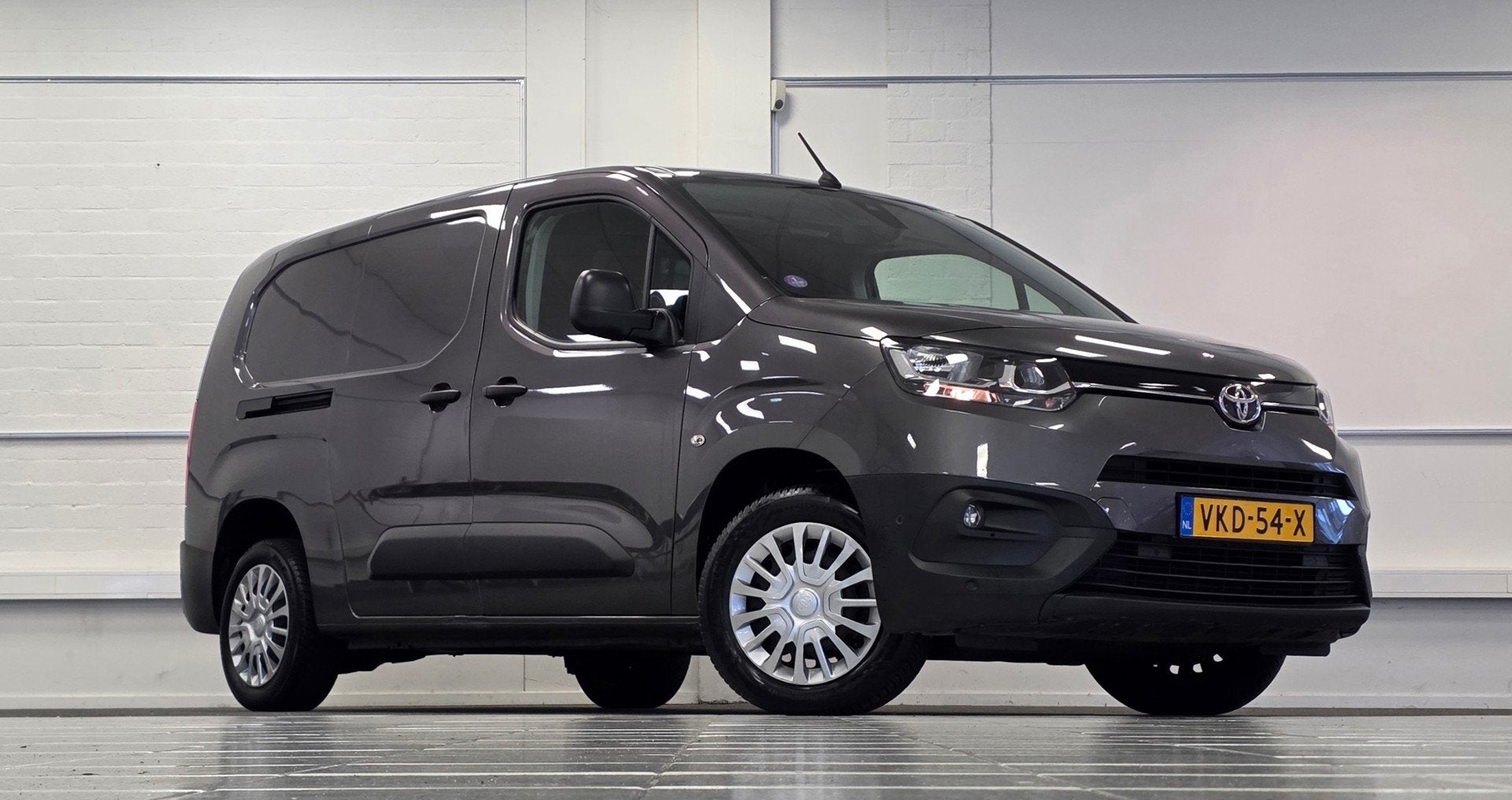 Toyota PROACE CITY 1.2 Turbo Professional Long Trekhaak Navi, Stof, Gebruikt, Euro 6, 1199 cc