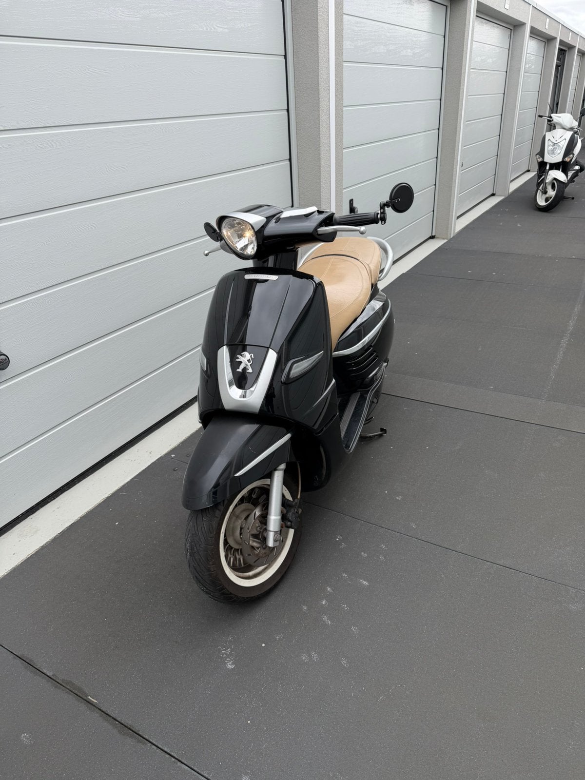 Peugeot django 50cc 4t 2017 opknapper moet vandaag weg, Ophalen, Zo goed als nieuw, Benzine, Overige modellen