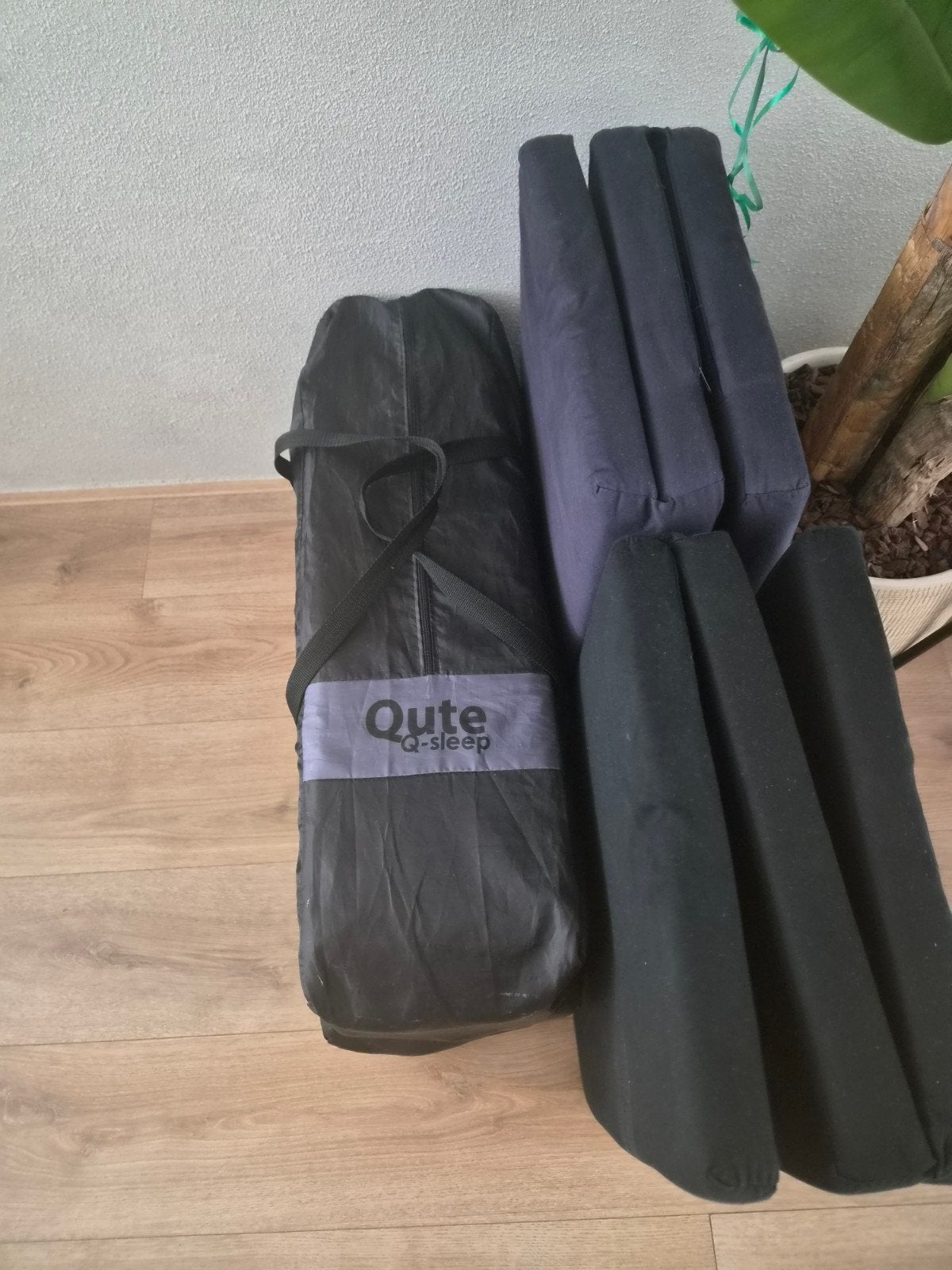 2x Qute campingbedjes in goede staat, Kinderen en Baby's, Ophalen, Gebruikt, Reisbedje