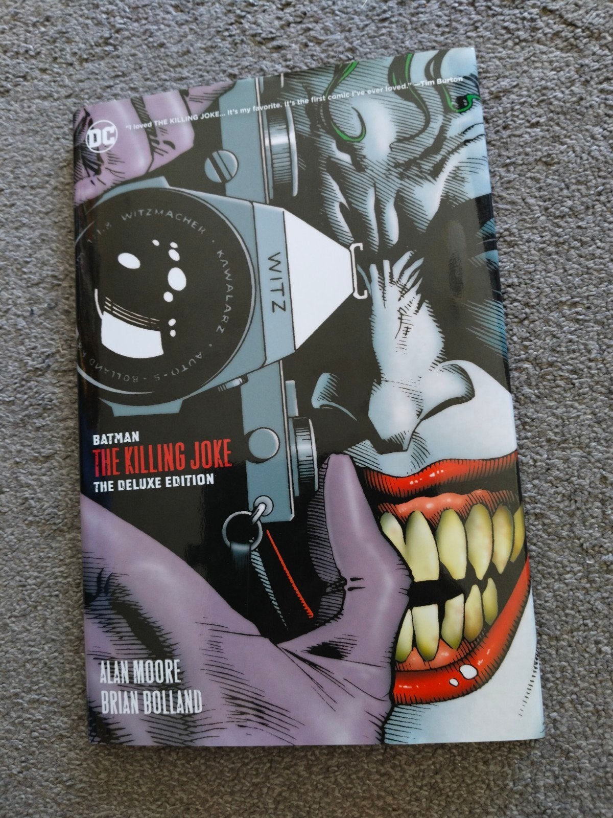 Batman: The Killing Joke - The Deluxe Edition, Eén stripboek, Ophalen of Verzenden, Zo goed als nieuw, Alan Moore, Brian Bolland