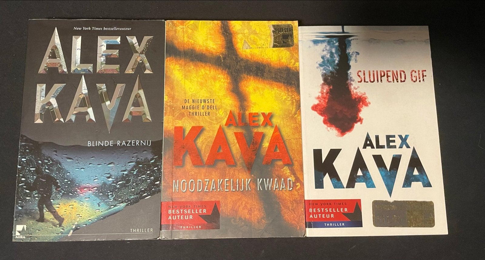 Alex Kava Thriller Boeken: Blinde Razernij, Noodzakelijk Kwa, Ophalen of Verzenden, Gelezen, Europa overig