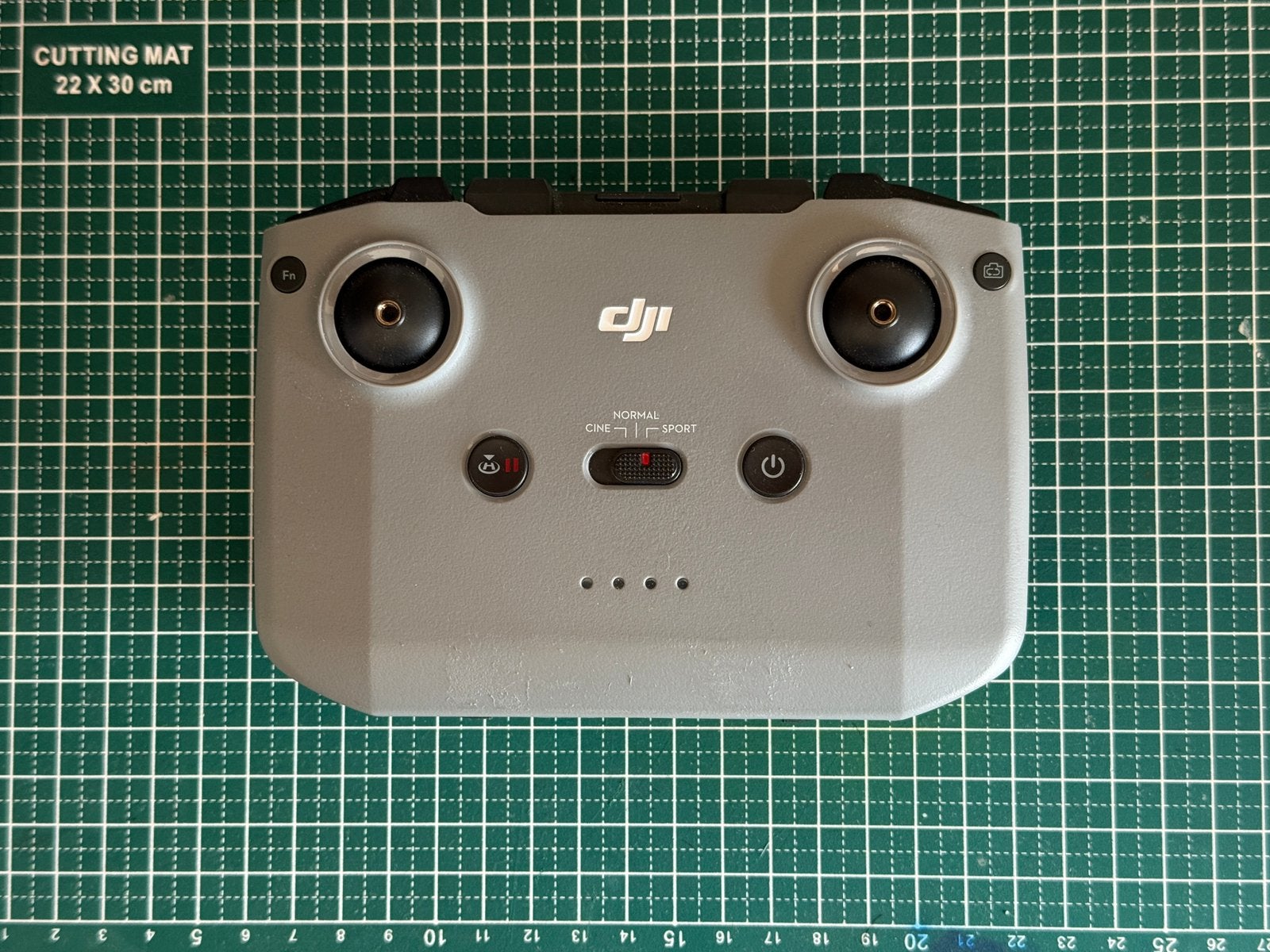 DJI RCN1 VOOR MINI DRONES, Hobby en Vrije tijd, Modelbouw | Radiografisch | Helikopters en Quadcopters, Ophalen of Verzenden, Zo goed als nieuw