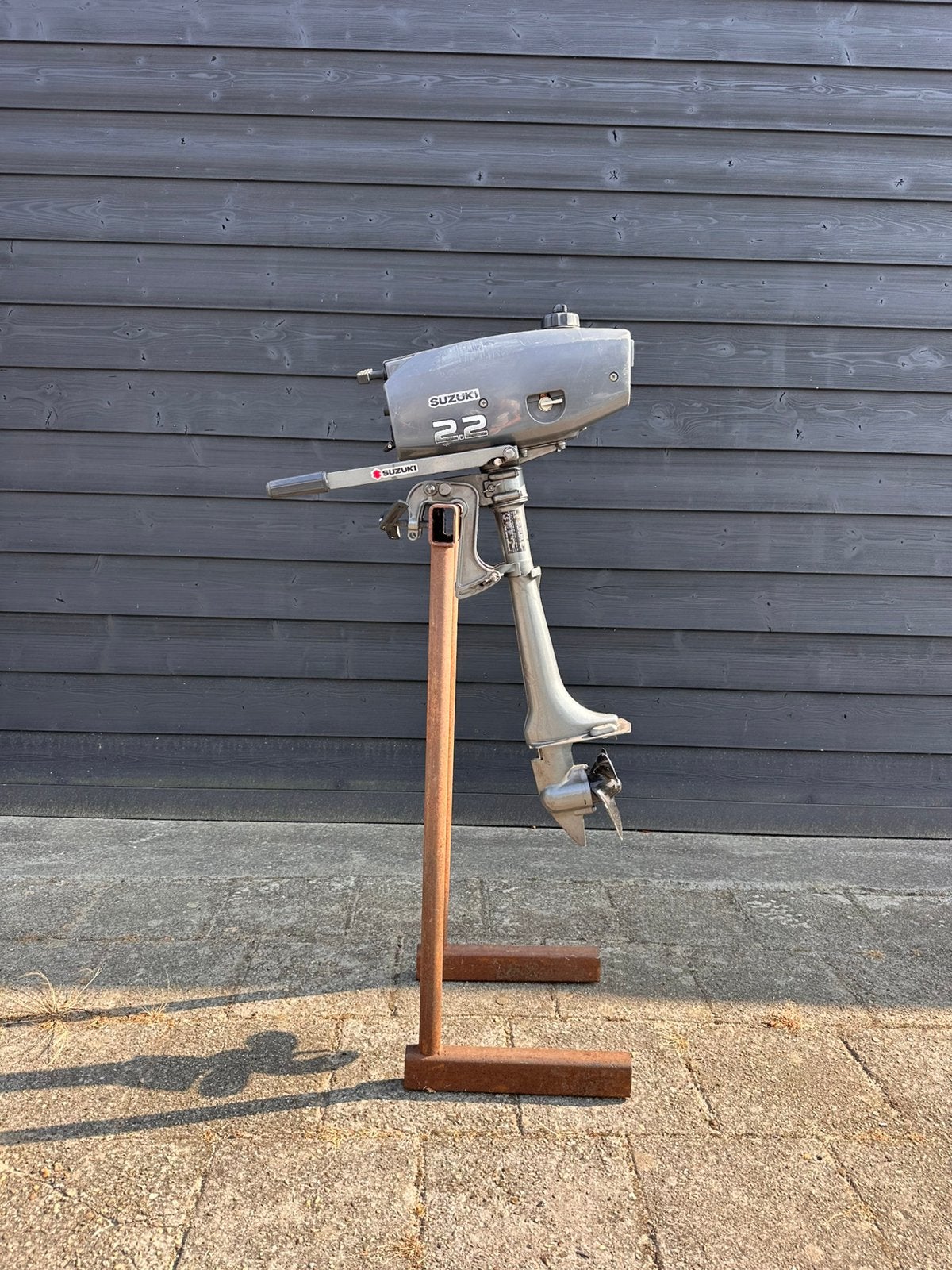 Suzuki 2.2 PK 2 takt buitenboordmotor met standaard, Ophalen, Gebruikt, Motor en Techniek, Zeilboot of Motorboot