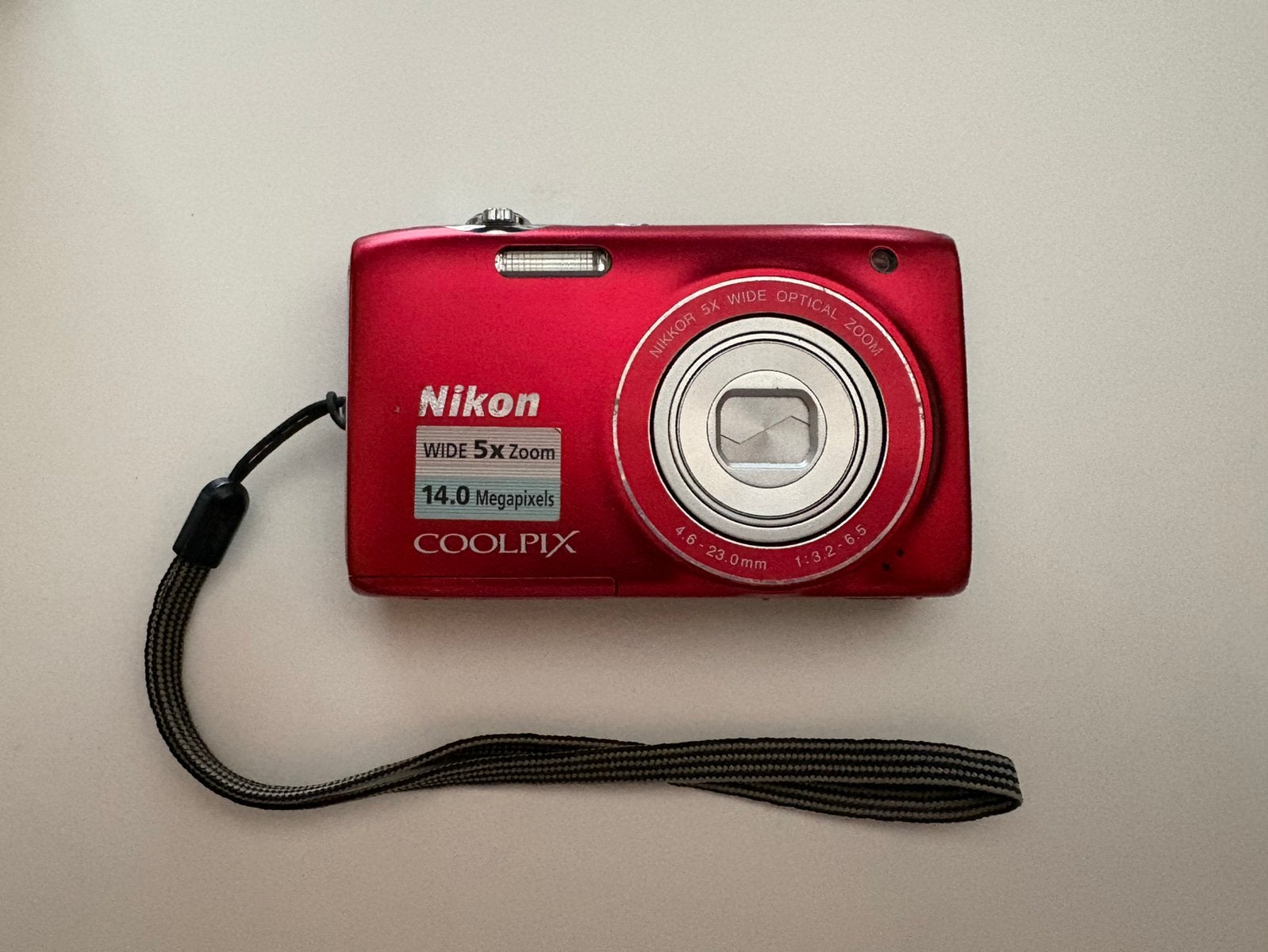 Nikon Coolpix S3100 rood, Ophalen of Verzenden, Zo goed als nieuw, Nikon