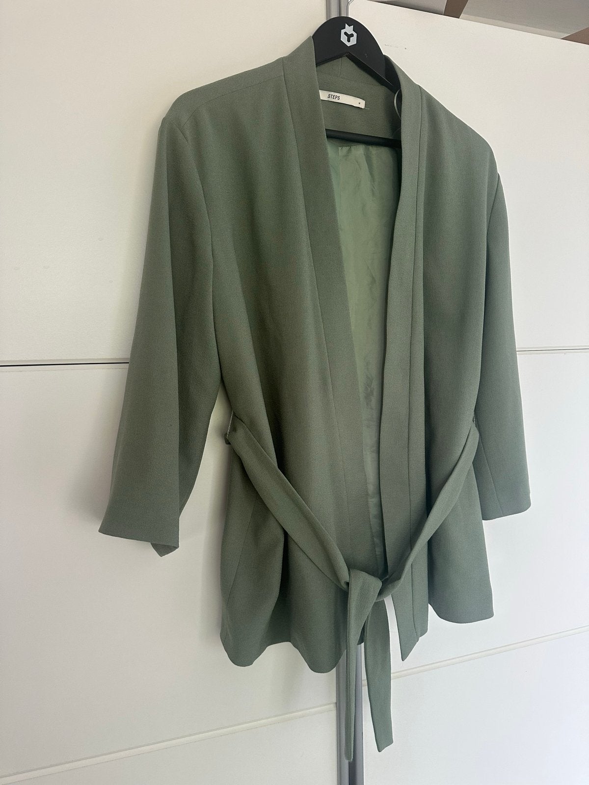 Mooi groen vest van Steps, maat M, Kleding | Dames, Truien en Vesten, Ophalen, Zo goed als nieuw, Maat 38/40 (M), Groen