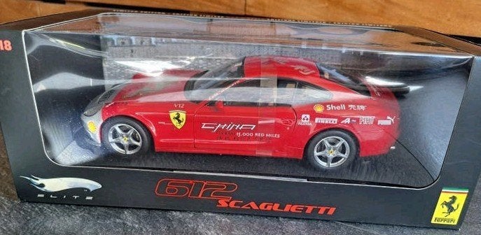 Ferrari Elite 612 Scaglietti 15.000 China Red Miles 1/18 HW, Hobby en Vrije tijd, Ophalen of Verzenden, Zo goed als nieuw, Auto