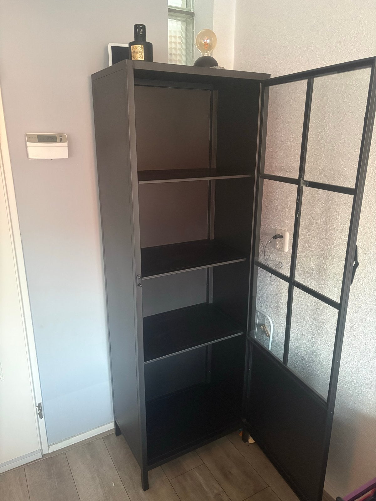 Zo goed als nieuwe vitrinekast / opbergkast (175x60x40), Huis en Inrichting, Kasten | Kledingkasten, Ophalen, Met plank(en), 50 tot 100 cm
