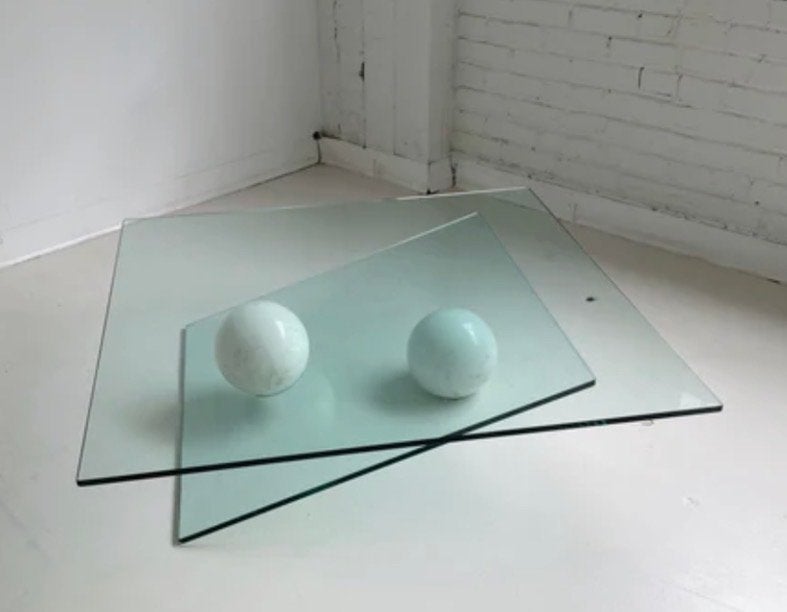 Roche Bobois salontafel, glas met marmeren bollen, Huis en Inrichting, Tafels | Salontafels, Ophalen, 50 tot 100 cm, 100 tot 150 cm